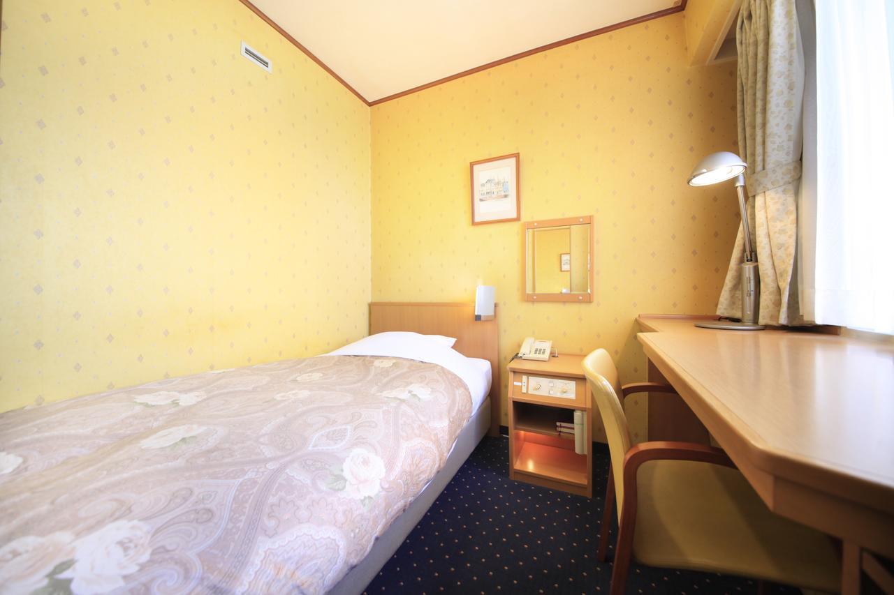 Niigata Station Hotel Exterior foto